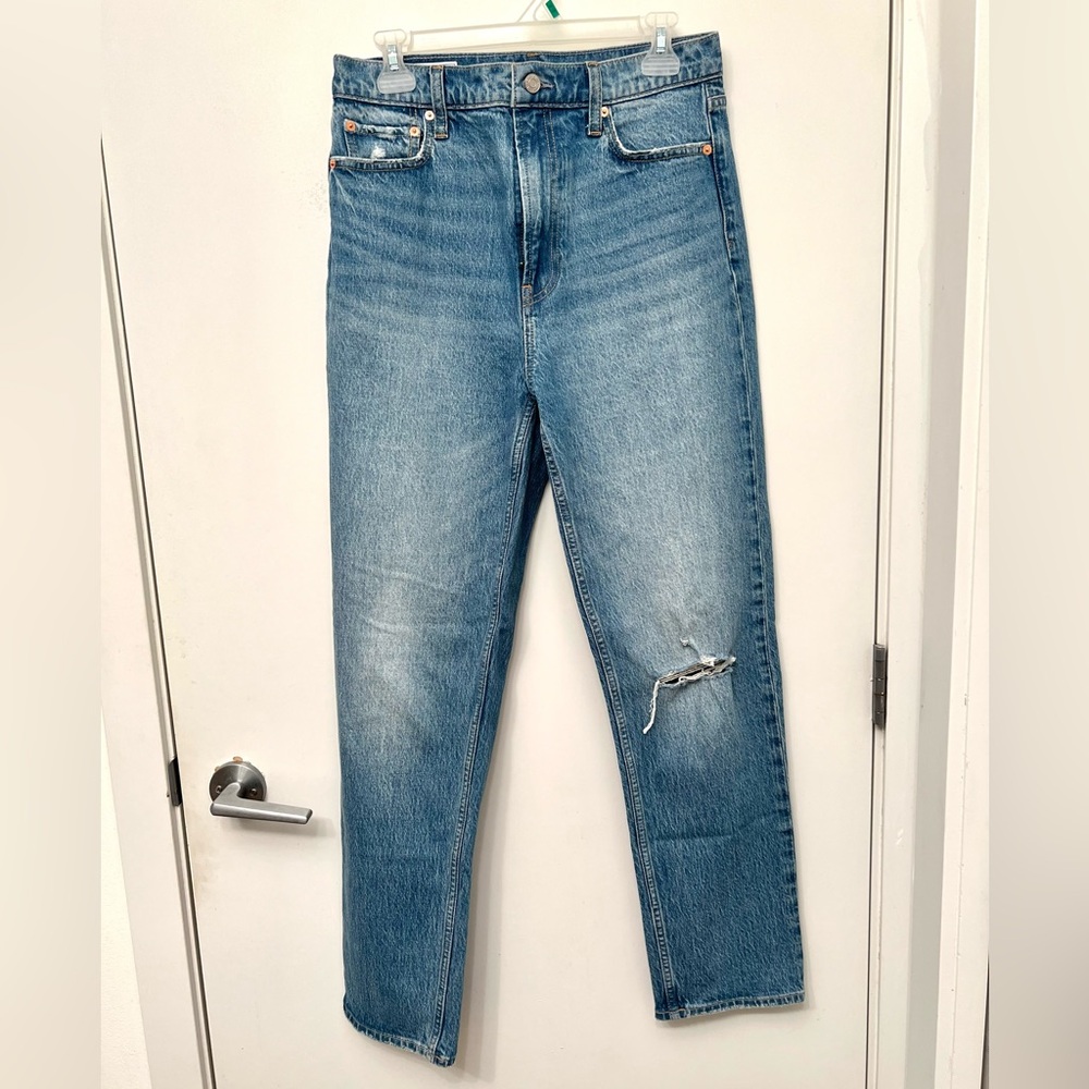 GAP Women’s Cheeky Straight Sky High Tall Washwell Denim Jeans